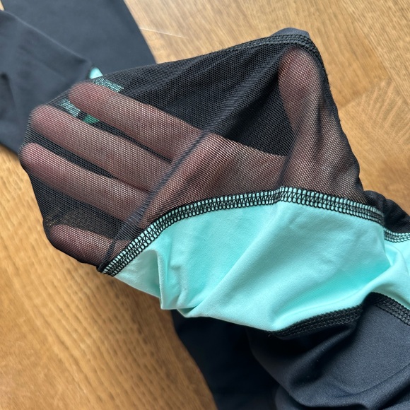 [alala] blue and black mesh panel leggings - Picture 5 of 6